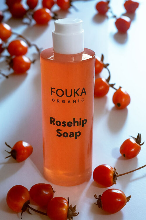 Fouka Organic Rosehip Soap – 100% Φυτικό Σαπούνι με Βιολογικό Πιστοποιημένο Εκχύλισμα CO2 Rosehip Για Δέρμα & Μαλλιά 250ml